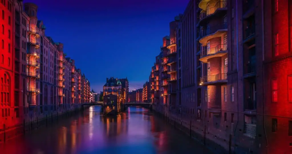 What is The Blue Hour in Photography? Castle in a canal.
