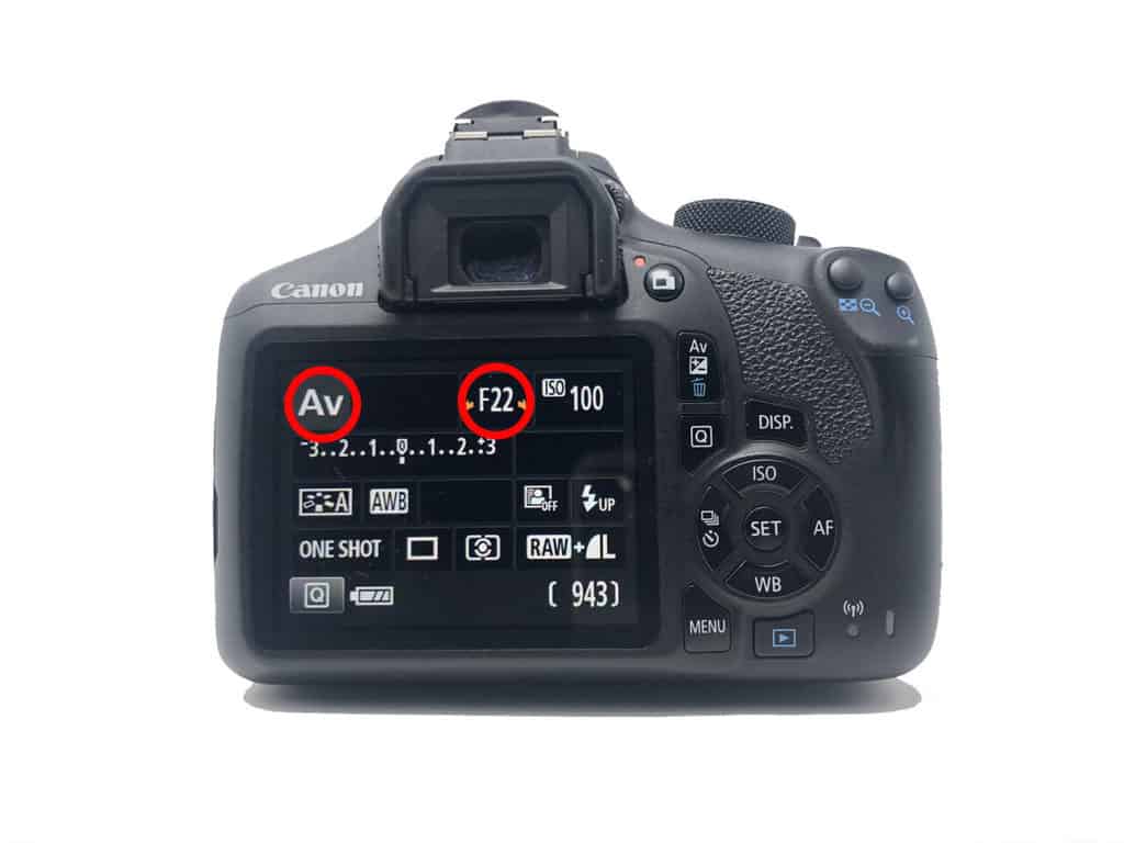 How to Take Stunning HDR Photos! Camera back with Aperture Priority and a small aperture opening selected.