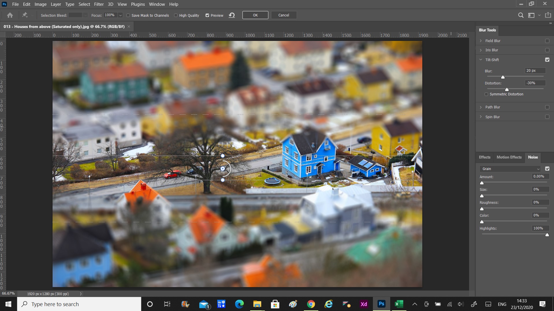 How to Blur Foreground With a DSLR! Tilt-shift effect in Photoshop.