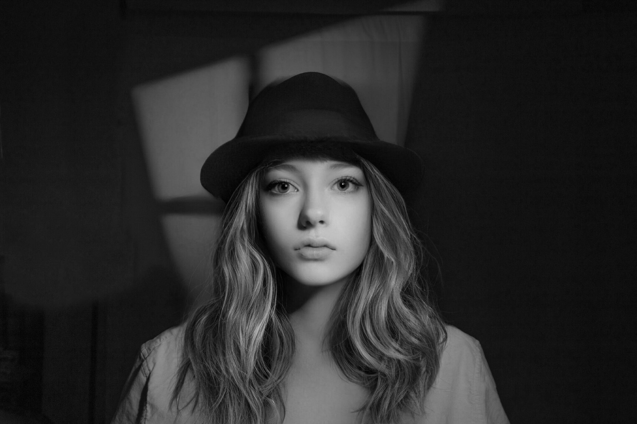 Loop Lighting in Portrait Photography Helpful Guide! Photography Skool